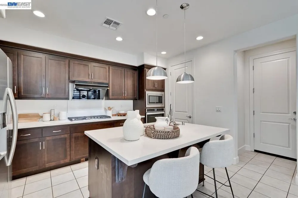 37764 Hickory St Newark, CA 94560