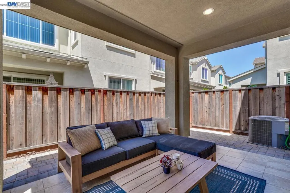 37764 Hickory St Newark, CA 94560