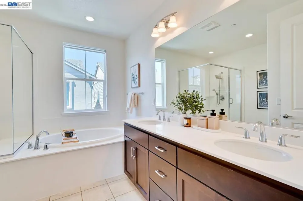 37764 Hickory St Newark, CA 94560