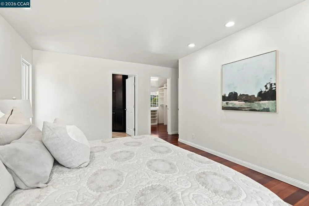 165 Selborne Way Moraga, CA 94556