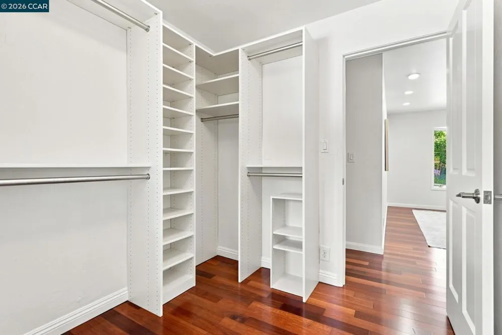 165 Selborne Way Moraga, CA 94556