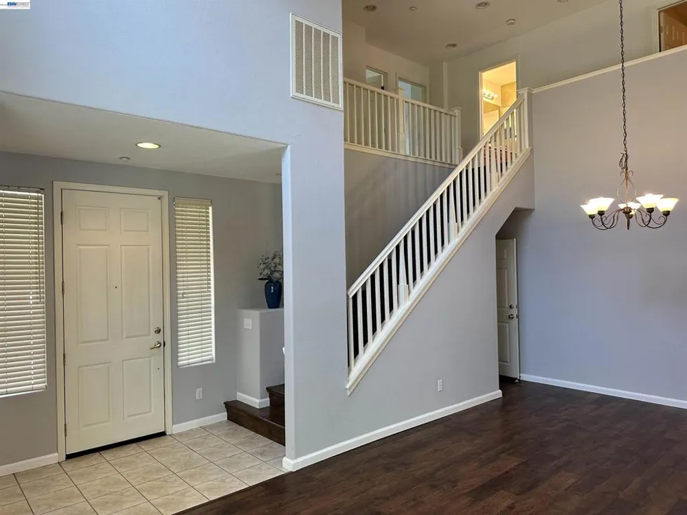 2484 Marshall Dr Brentwood, CA 94513