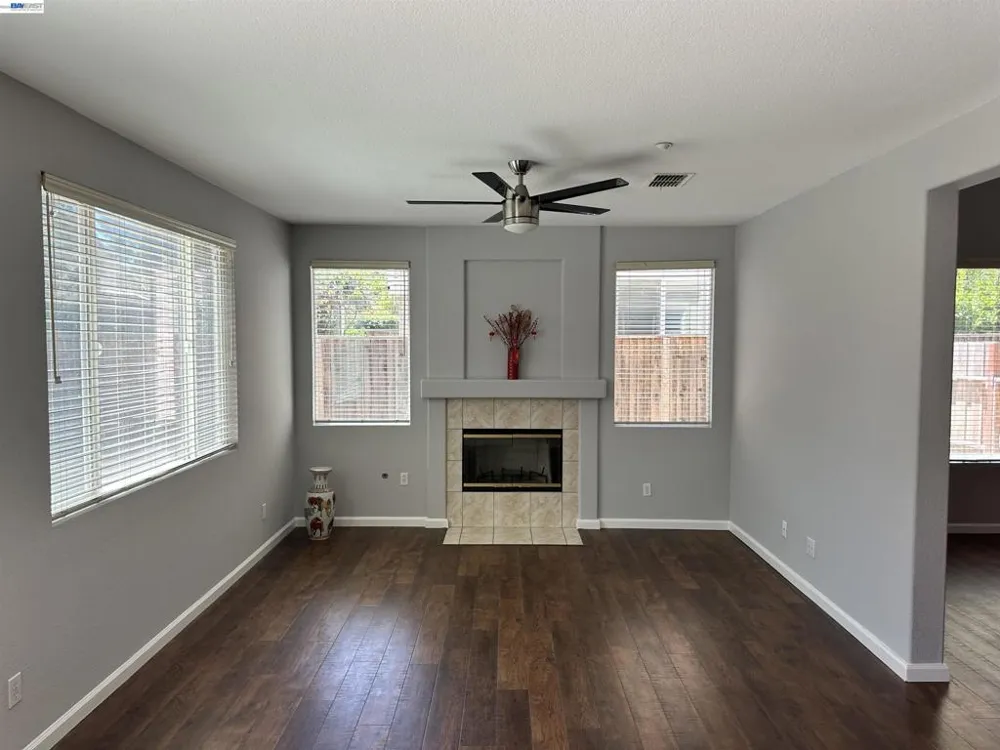 2484 Marshall Dr Brentwood, CA 94513