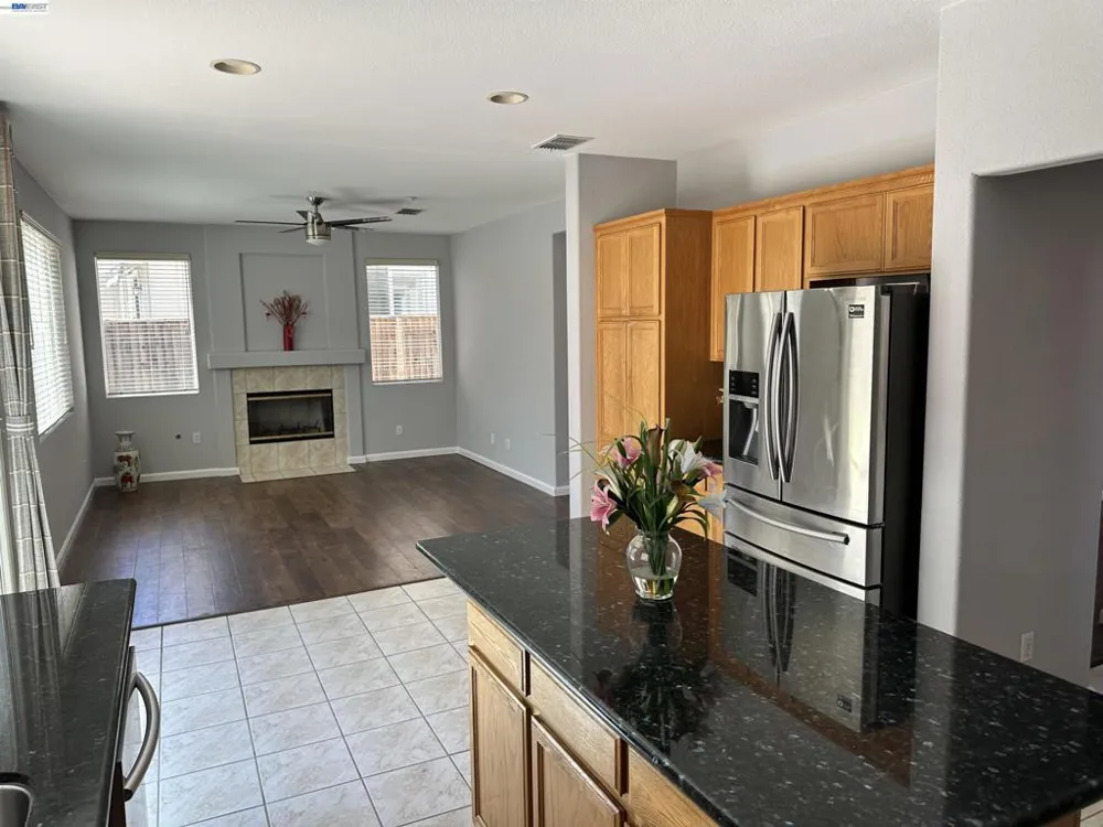 2484 Marshall Dr Brentwood, CA 94513