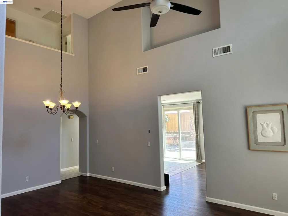 2484 Marshall Dr Brentwood, CA 94513