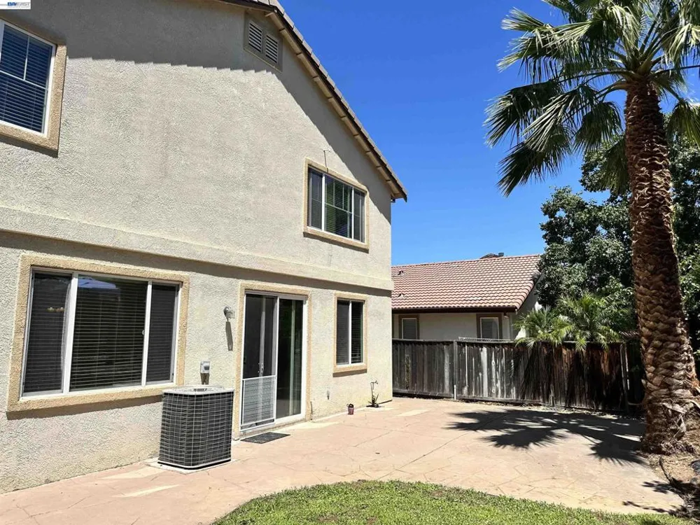 2484 Marshall Dr Brentwood, CA 94513