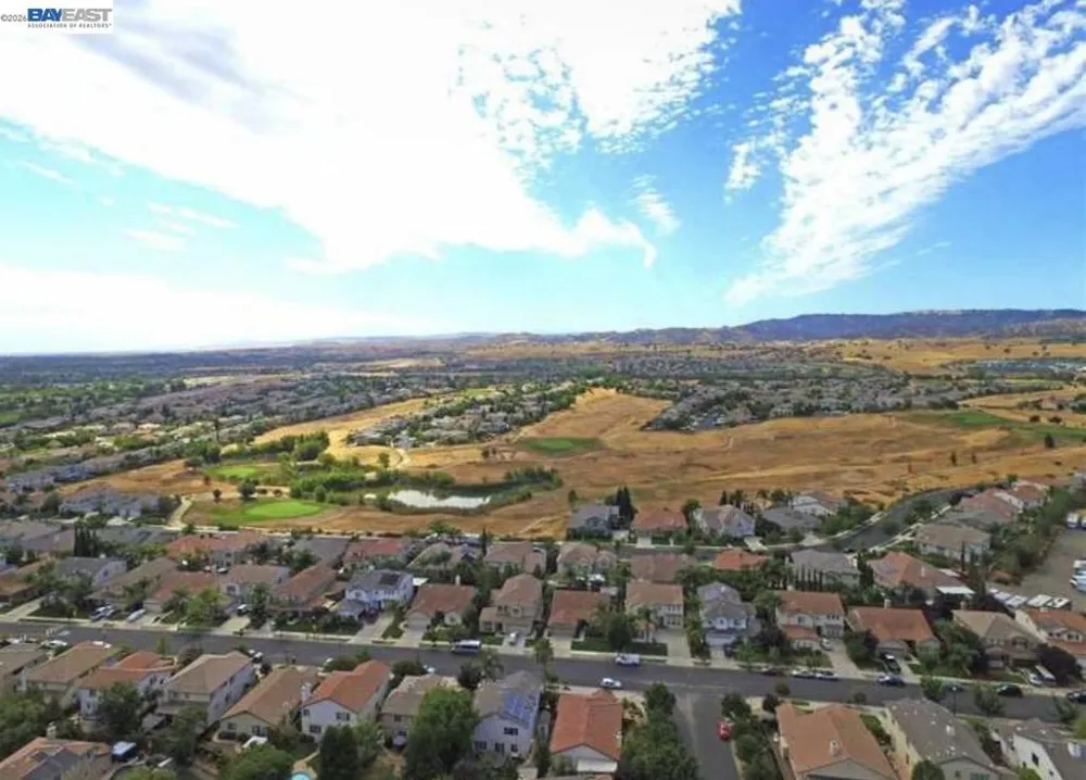 2484 Marshall Dr Brentwood, CA 94513