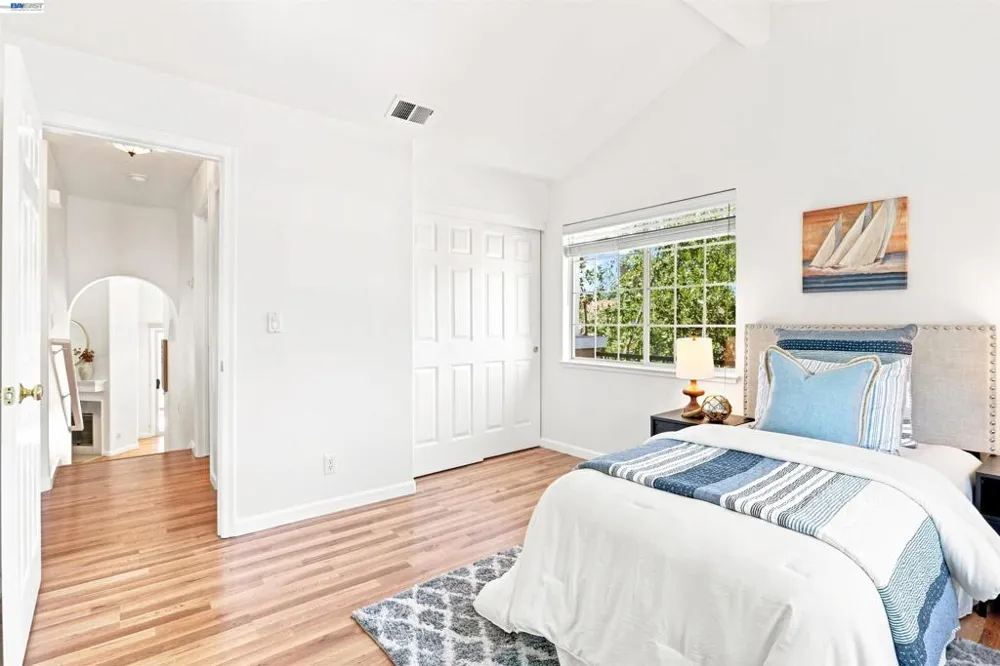 526 Arbor Way Milpitas, CA 95035