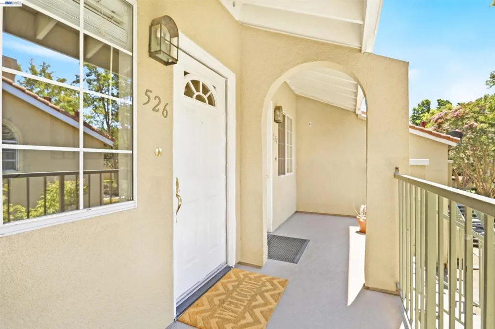 526 Arbor Way Milpitas, CA 95035