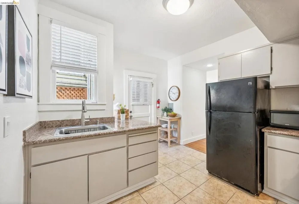 1767 Euclid Ave #2 Berkeley, CA 94709