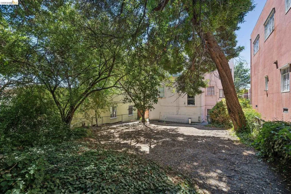 1767 Euclid Ave #2 Berkeley, CA 94709
