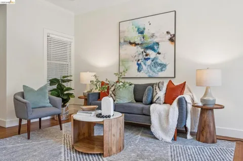 1767 Euclid Ave #2