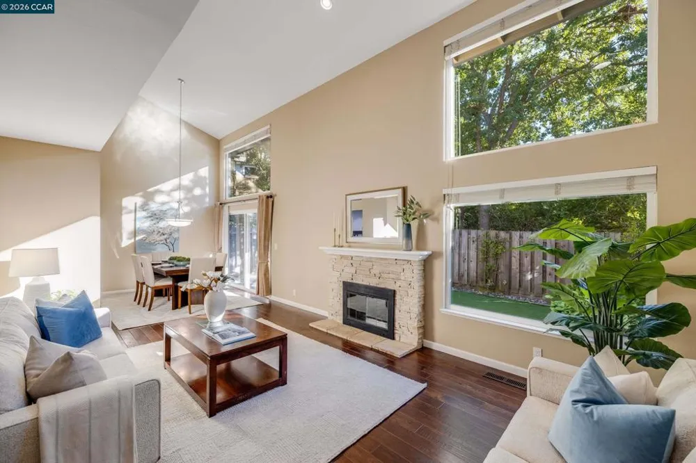 2211 Westmoreland Court Walnut Creek, CA 94596