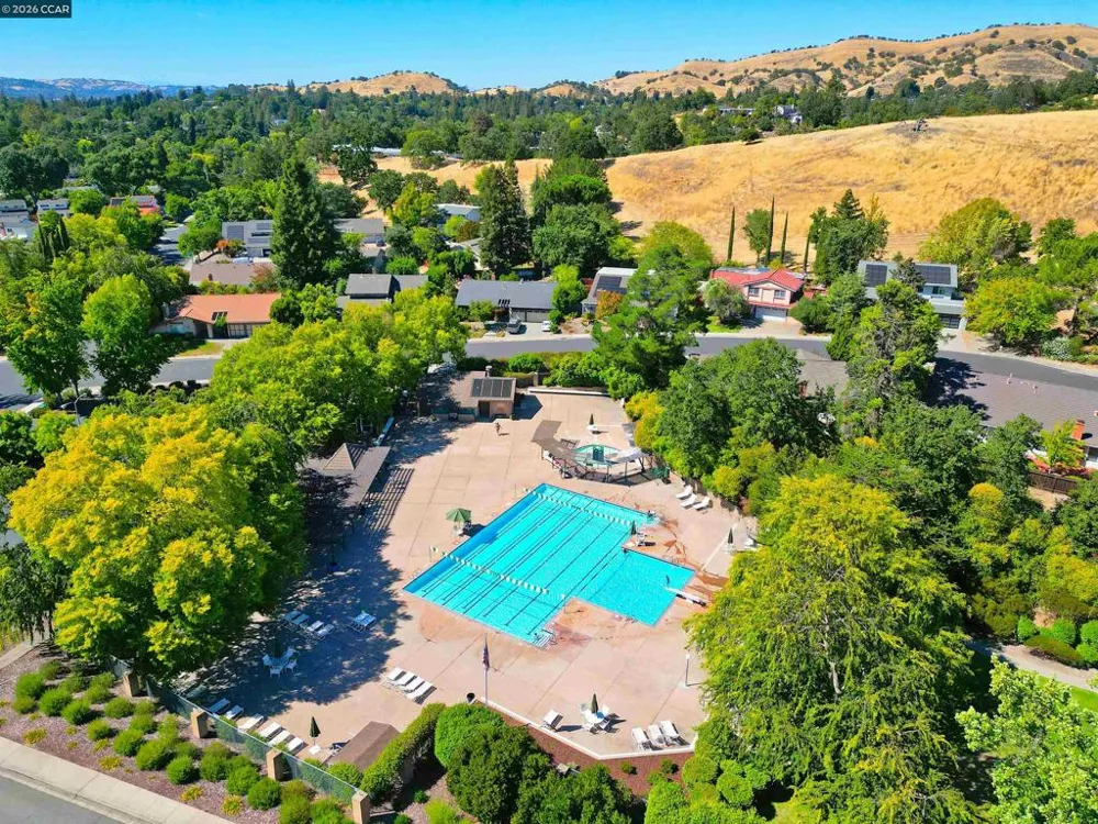 2211 Westmoreland Court Walnut Creek, CA 94596