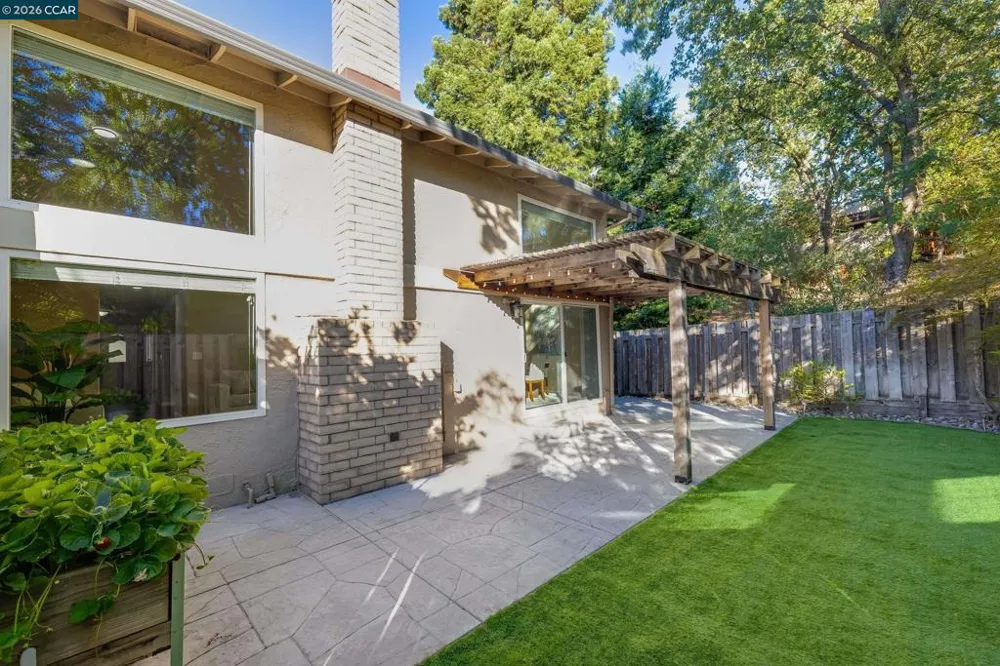 2211 Westmoreland Court Walnut Creek, CA 94596