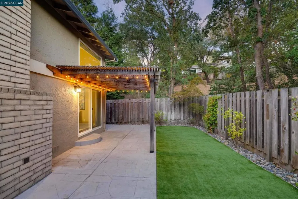 2211 Westmoreland Court Walnut Creek, CA 94596