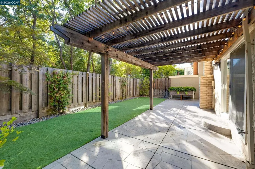 2211 Westmoreland Court Walnut Creek, CA 94596