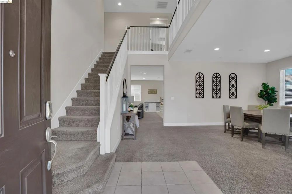577 Sapphire Parkway Oakley, CA 94561
