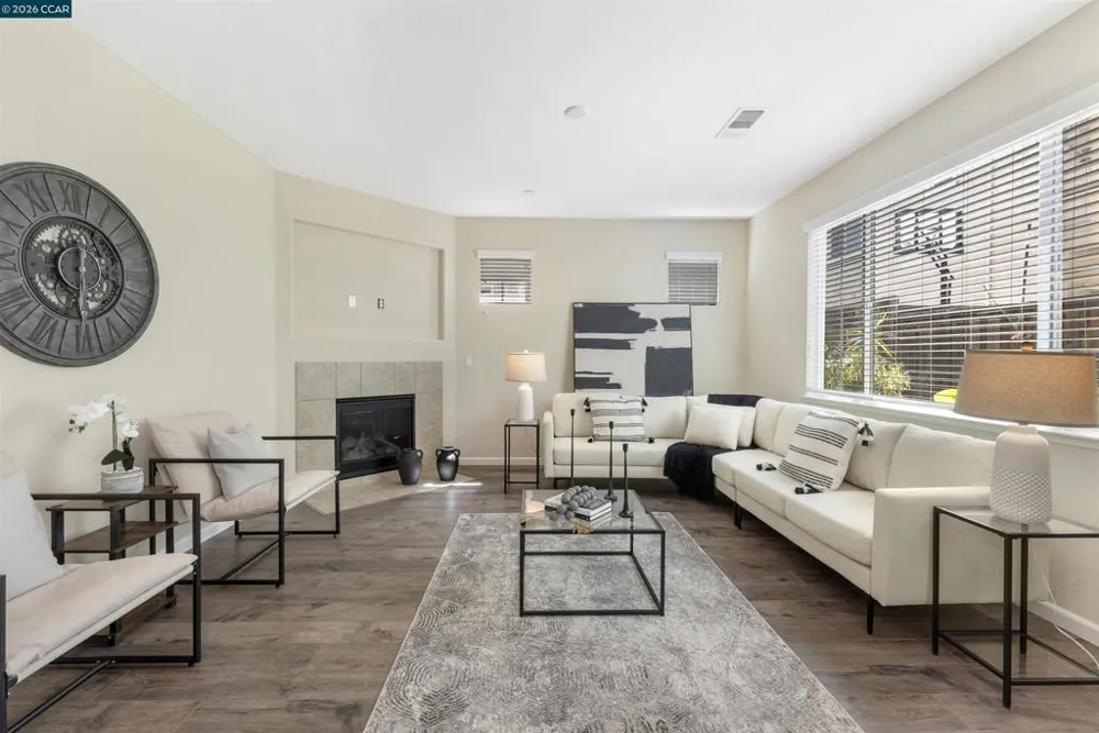 142 Halsey Way Pittsburg, CA 94565