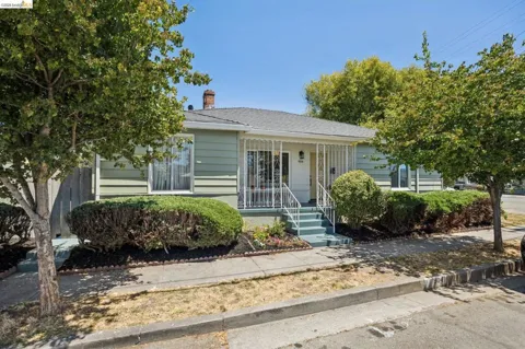 904 Wilson Avenue.