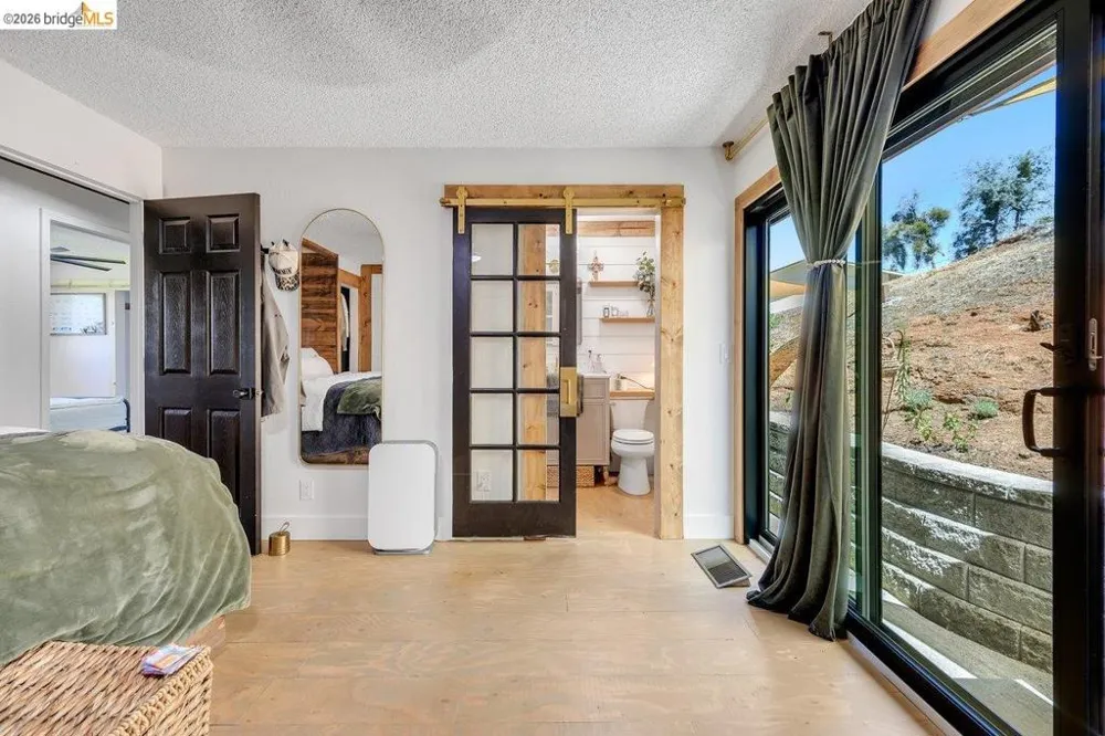 19813 Via Redonda Rd Sonora, CA 95370