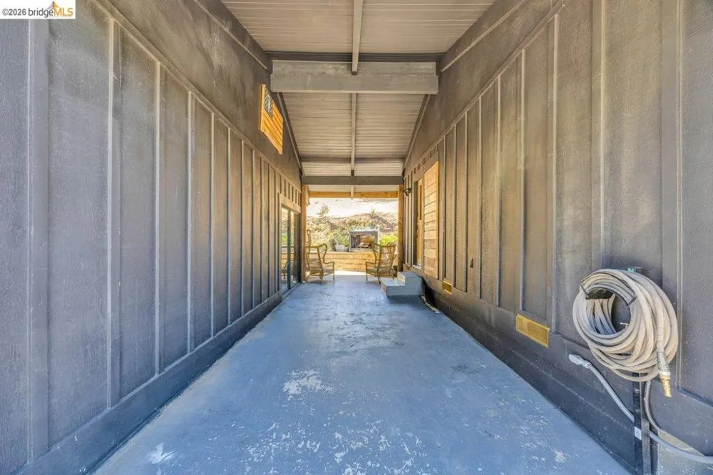19813 Via Redonda Rd Sonora, CA 95370