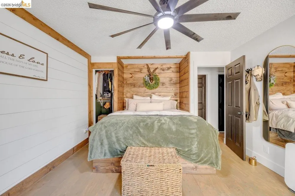 19813 Via Redonda Rd Sonora, CA 95370