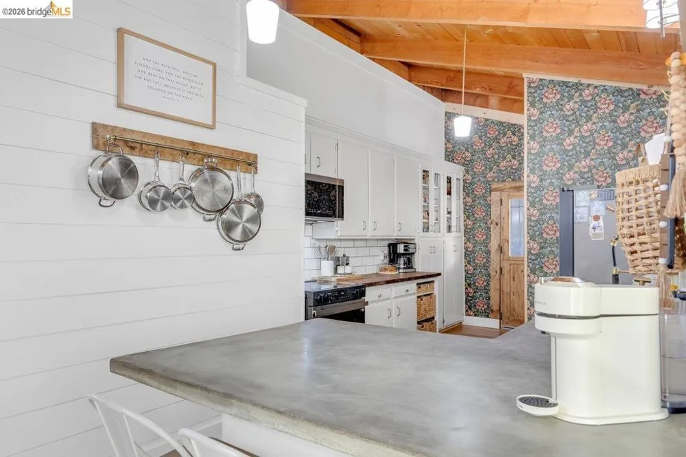 19813 Via Redonda Rd Sonora, CA 95370