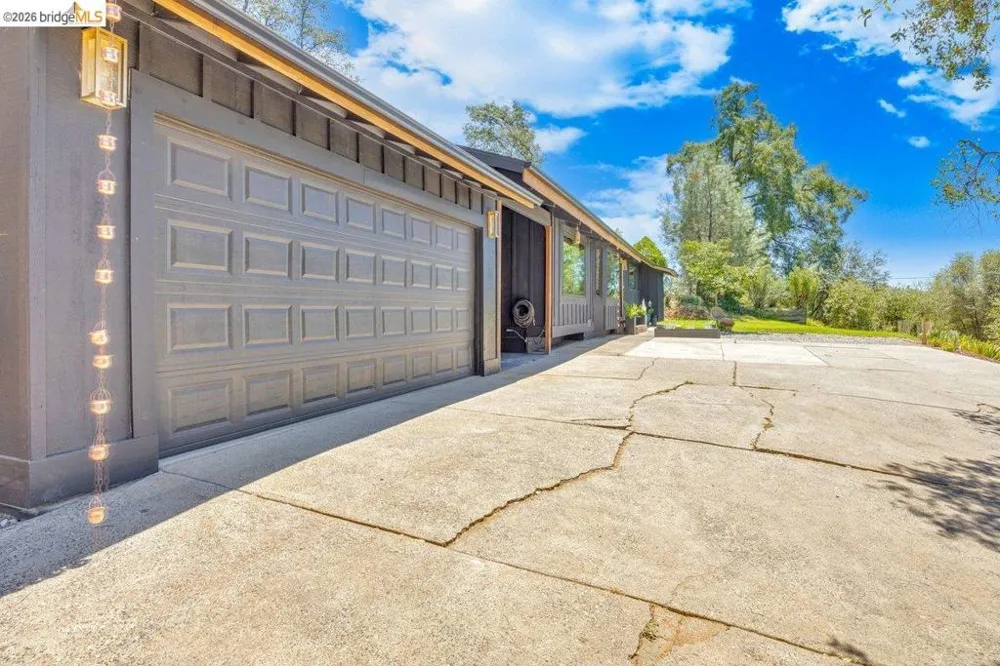19813 Via Redonda Rd Sonora, CA 95370