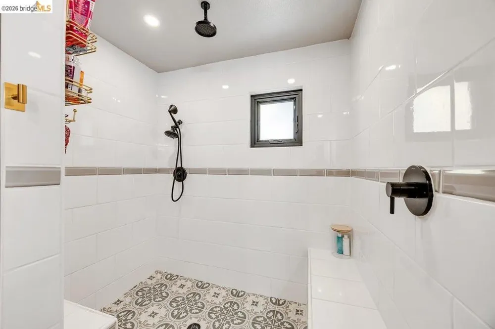 19813 Via Redonda Rd Sonora, CA 95370