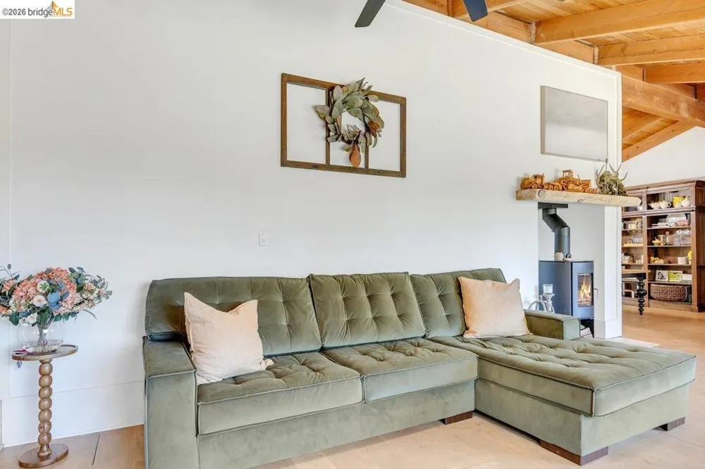 19813 Via Redonda Rd Sonora, CA 95370