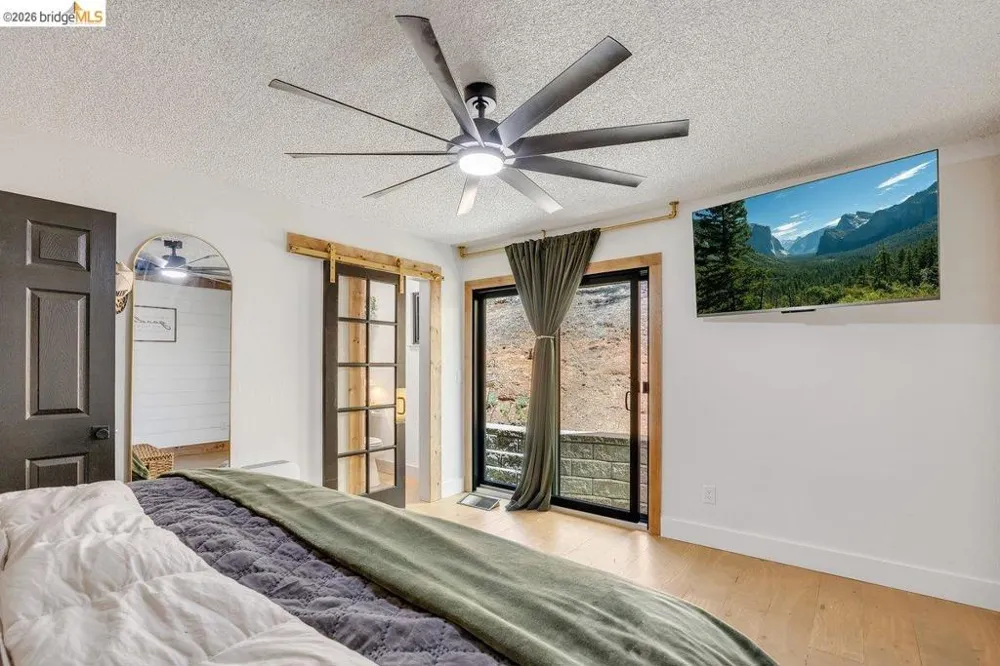 19813 Via Redonda Rd Sonora, CA 95370