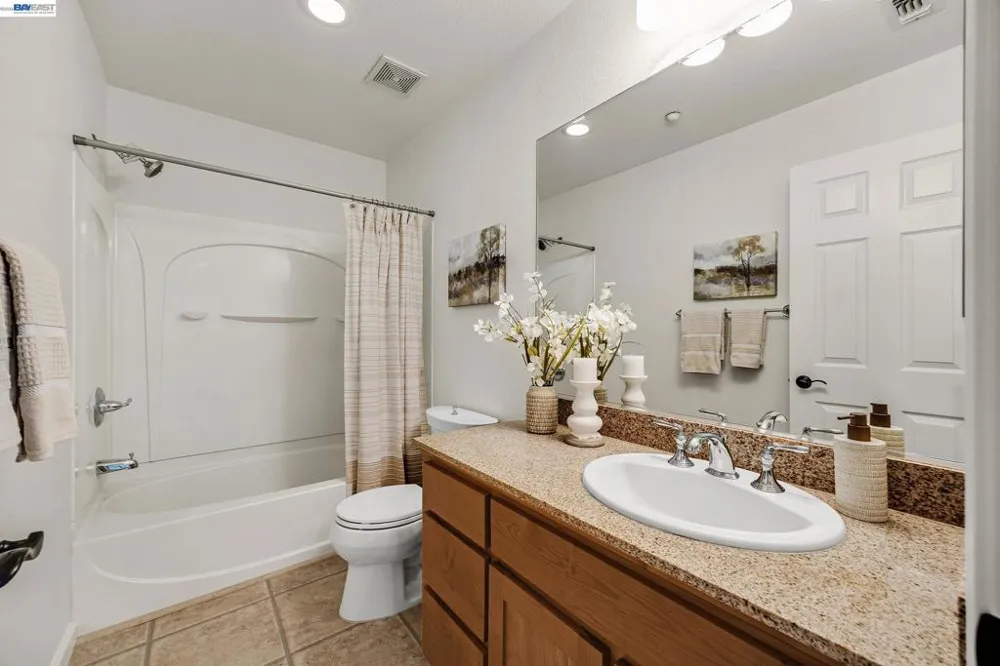 2676 3Rd St #1701 Livermore, CA 94550