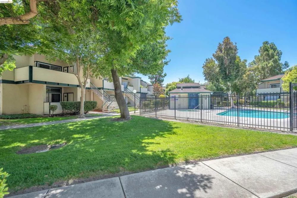2955 Risdon Dr #88 Union City, CA 94587