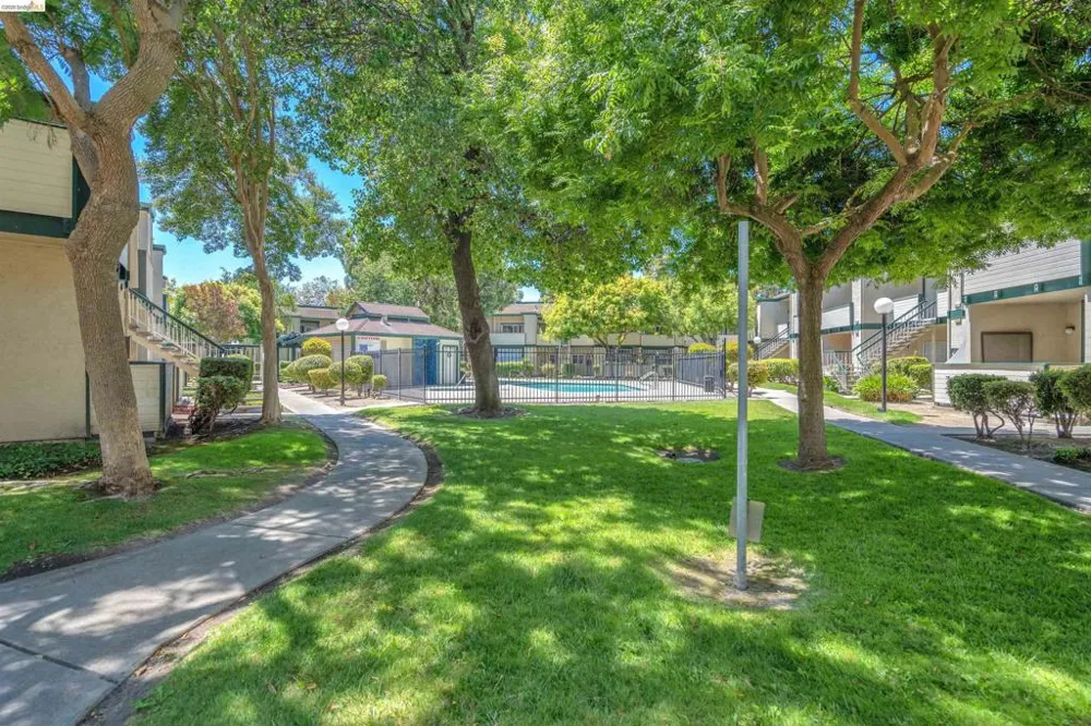2955 Risdon Dr #88 Union City, CA 94587