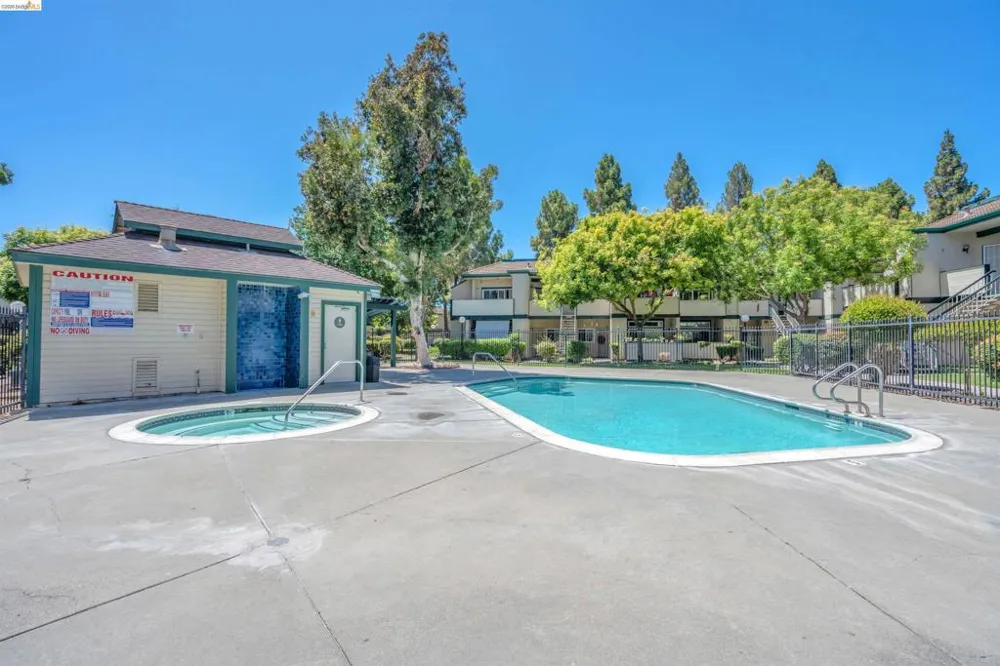 2955 Risdon Dr #88 Union City, CA 94587