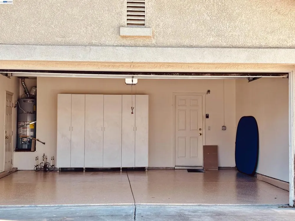 2126 Shenandoah Drive Tracy, CA 95377