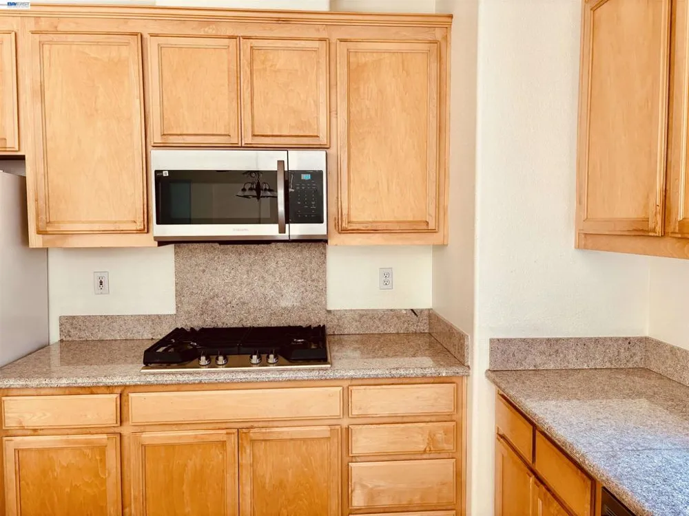 2126 Shenandoah Drive Tracy, CA 95377