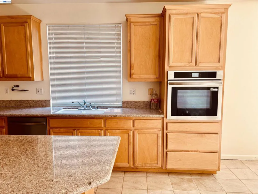 2126 Shenandoah Drive Tracy, CA 95377