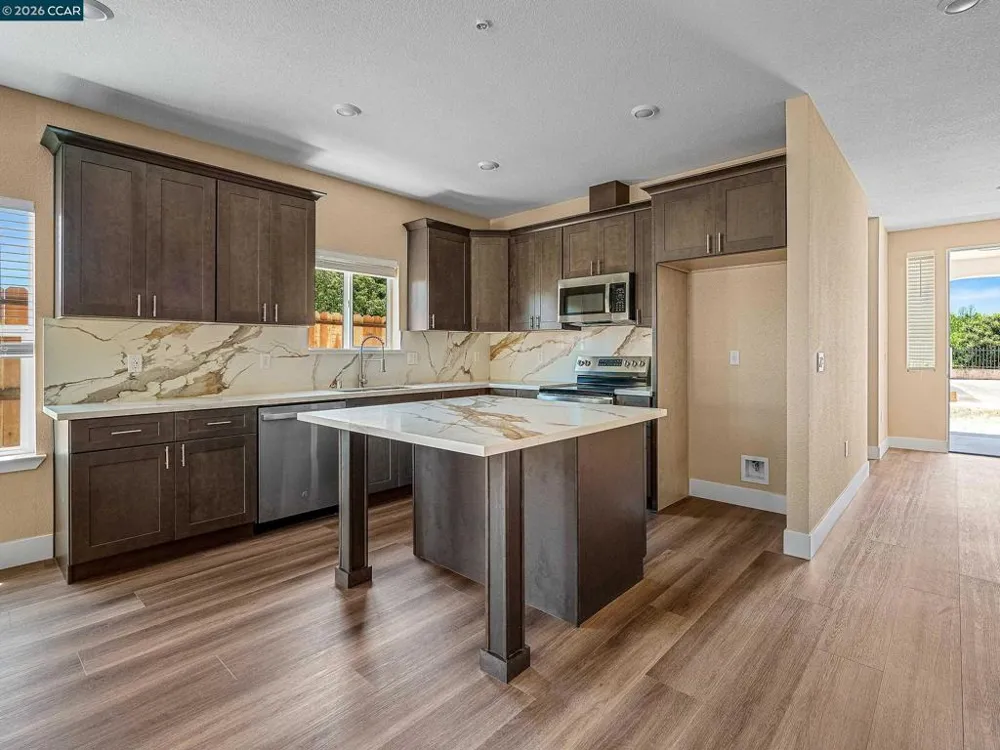 4528 Austin St Sacramento, CA 95838