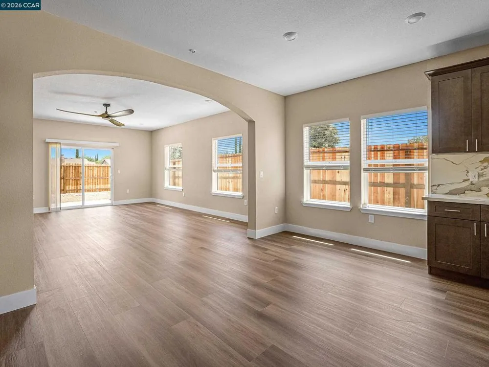 4528 Austin St Sacramento, CA 95838
