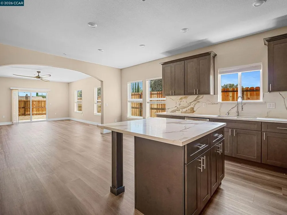 4528 Austin St Sacramento, CA 95838