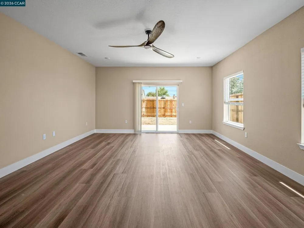 4528 Austin St Sacramento, CA 95838