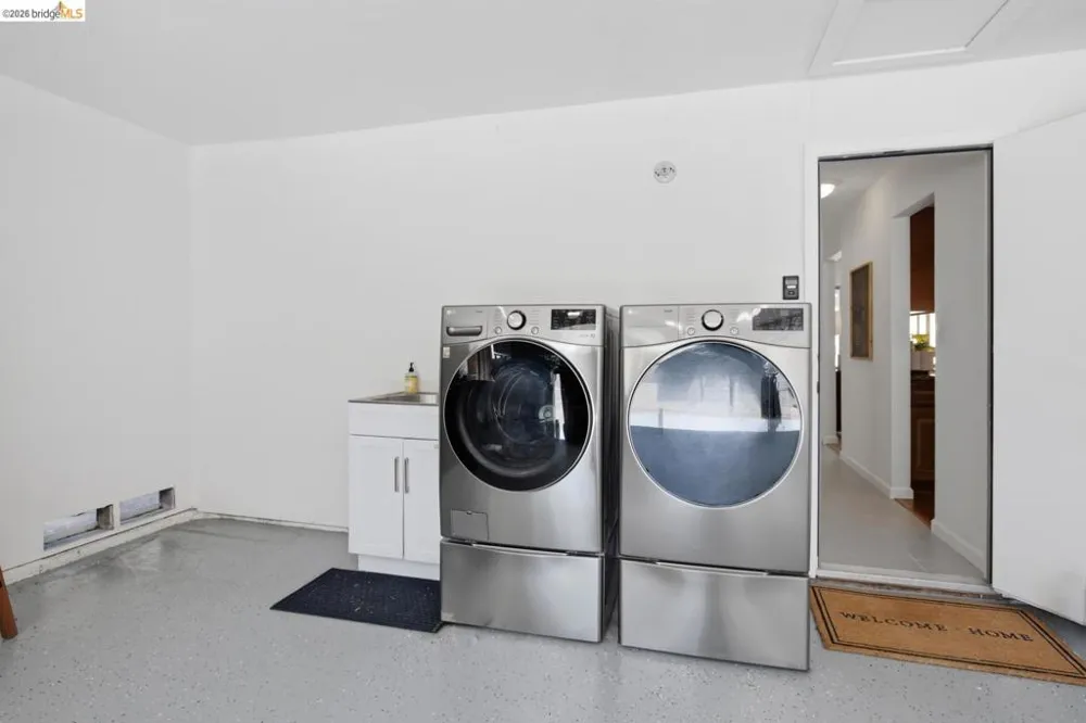 2609 Mendocino DR Pinole, CA 94564