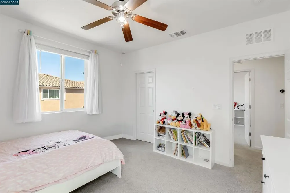 5291 Carlson Ln Fairfield, CA 94533
