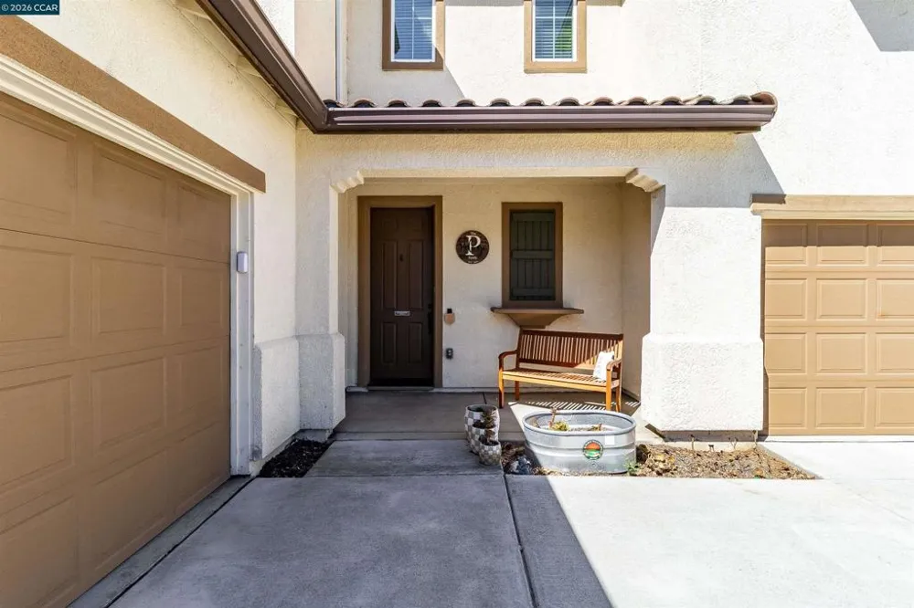 5291 Carlson Ln Fairfield, CA 94533