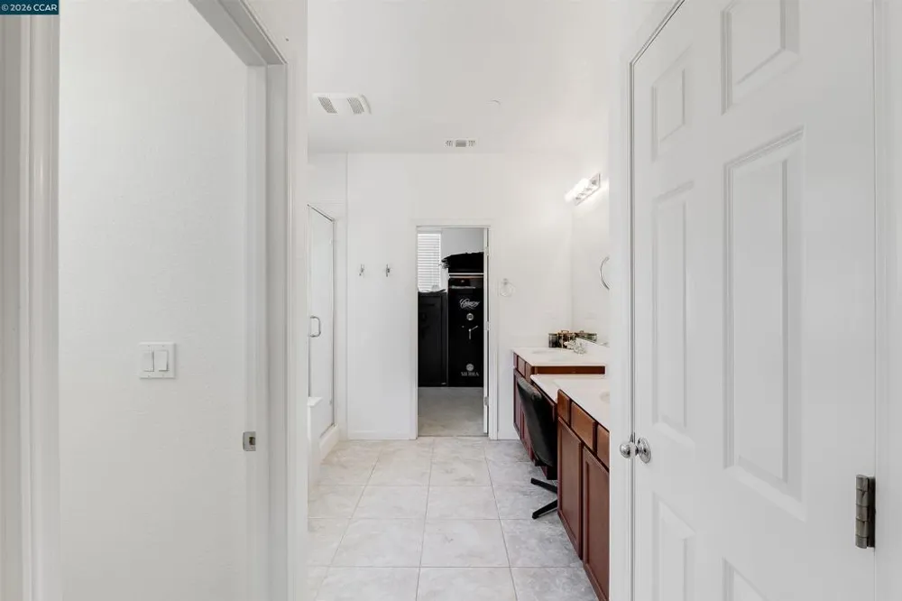 5291 Carlson Ln Fairfield, CA 94533