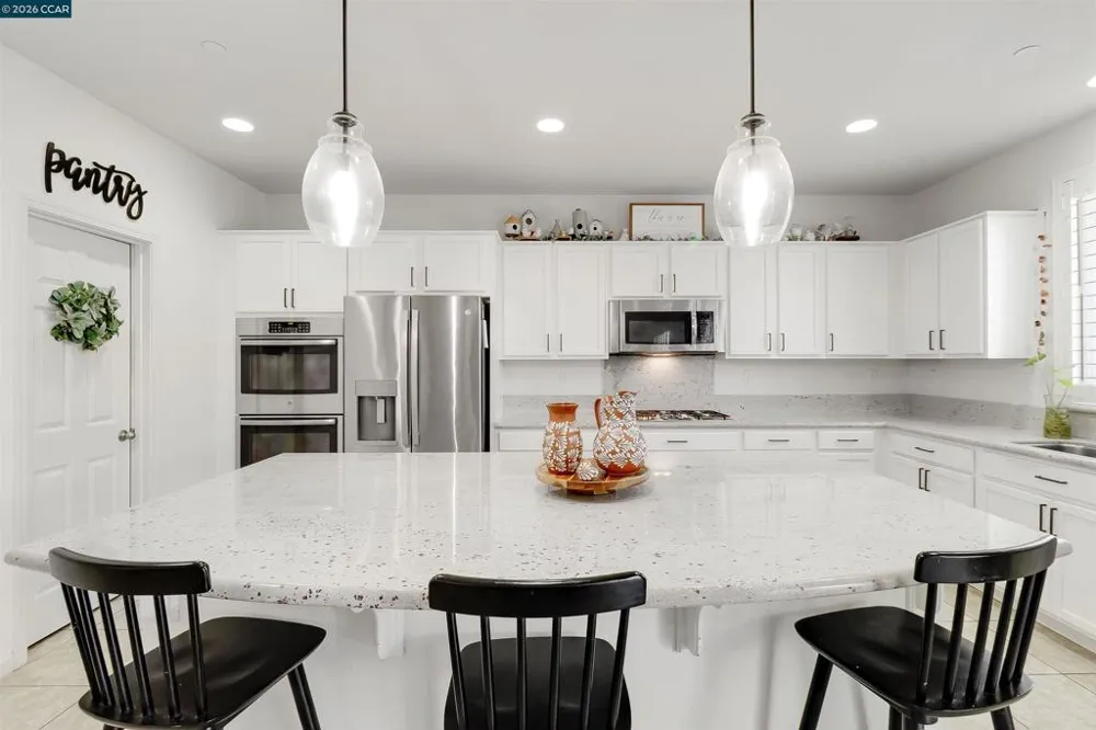 5291 Carlson Ln Fairfield, CA 94533