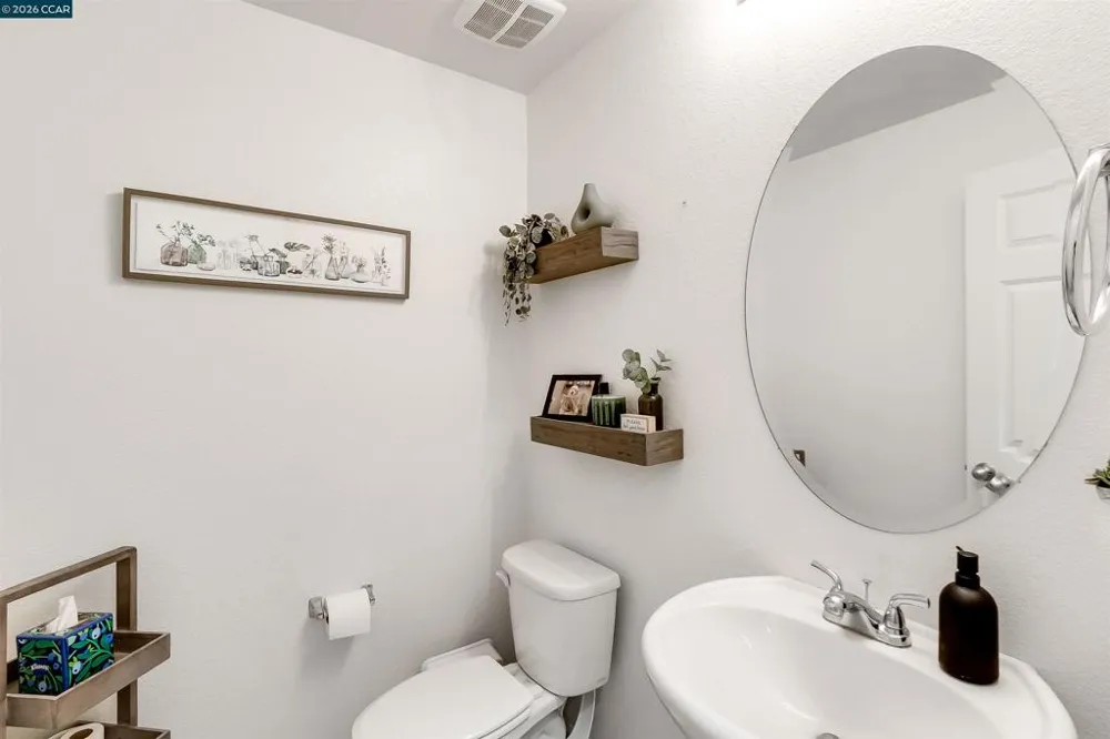 5291 Carlson Ln Fairfield, CA 94533