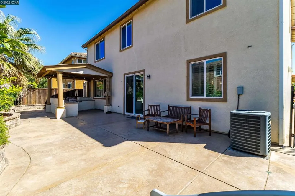 5291 Carlson Ln Fairfield, CA 94533